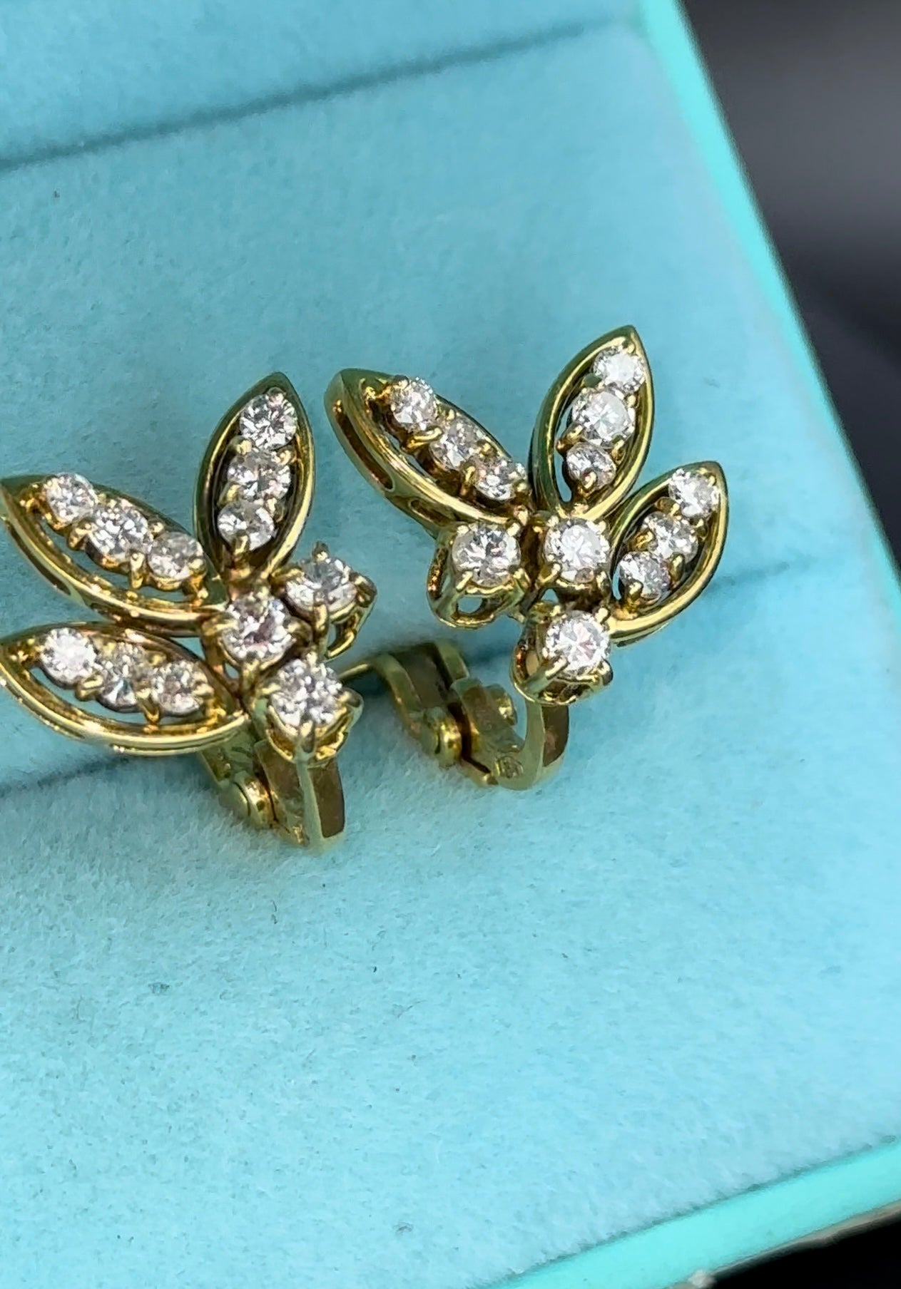 Aretes presión oro 18kts