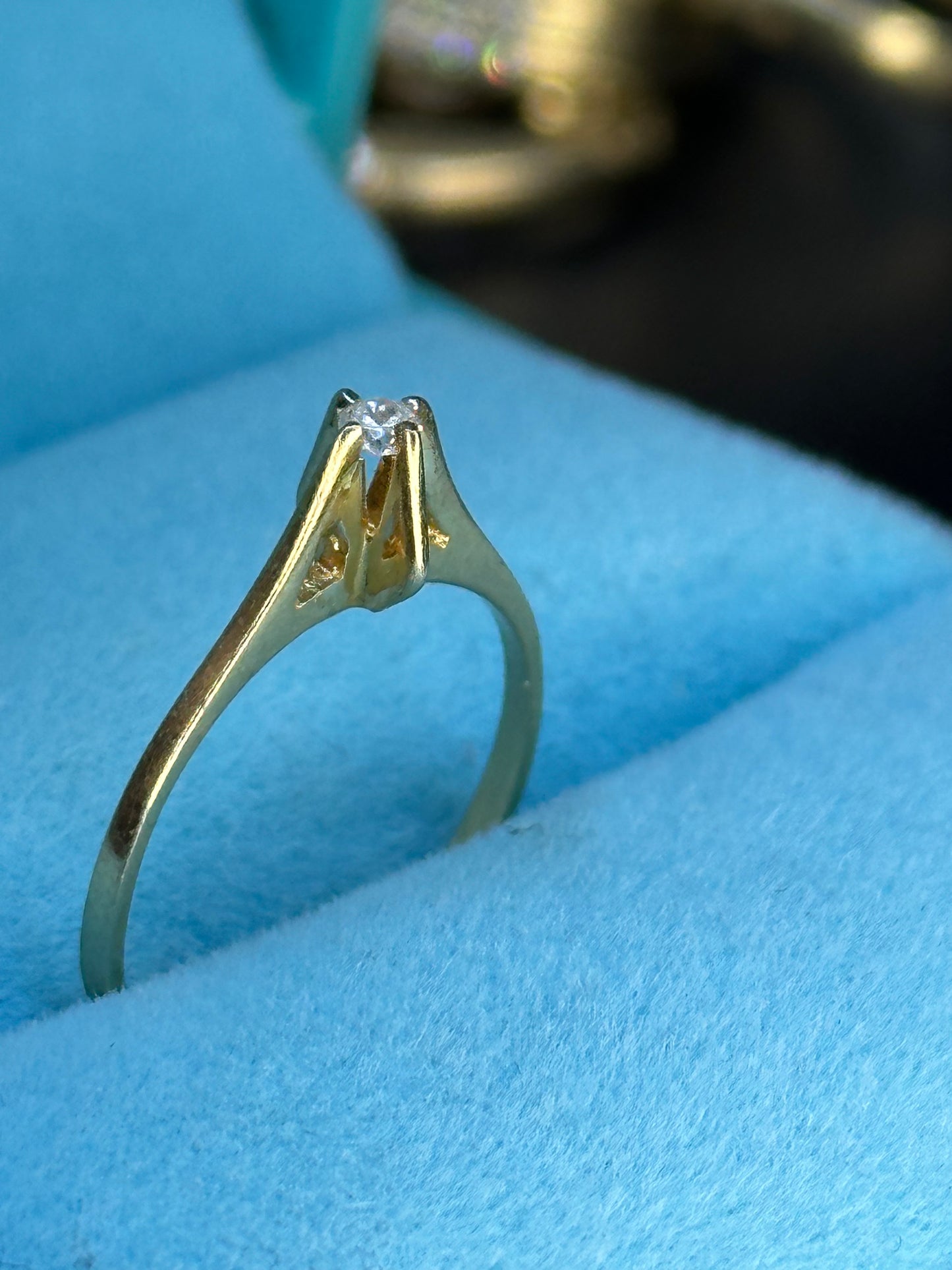 Anillo solitario 5 pts