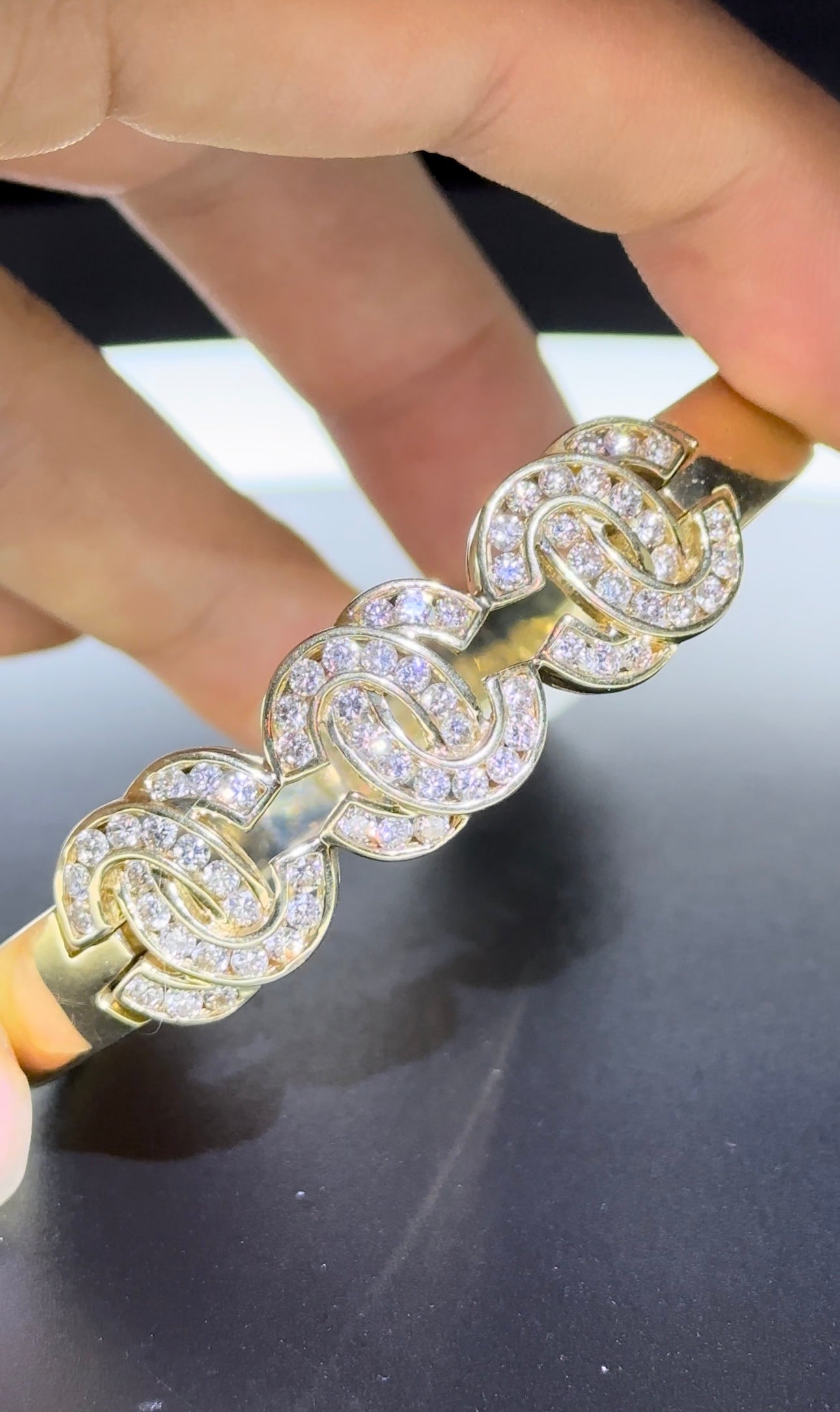 Brazalete channel diamantes
