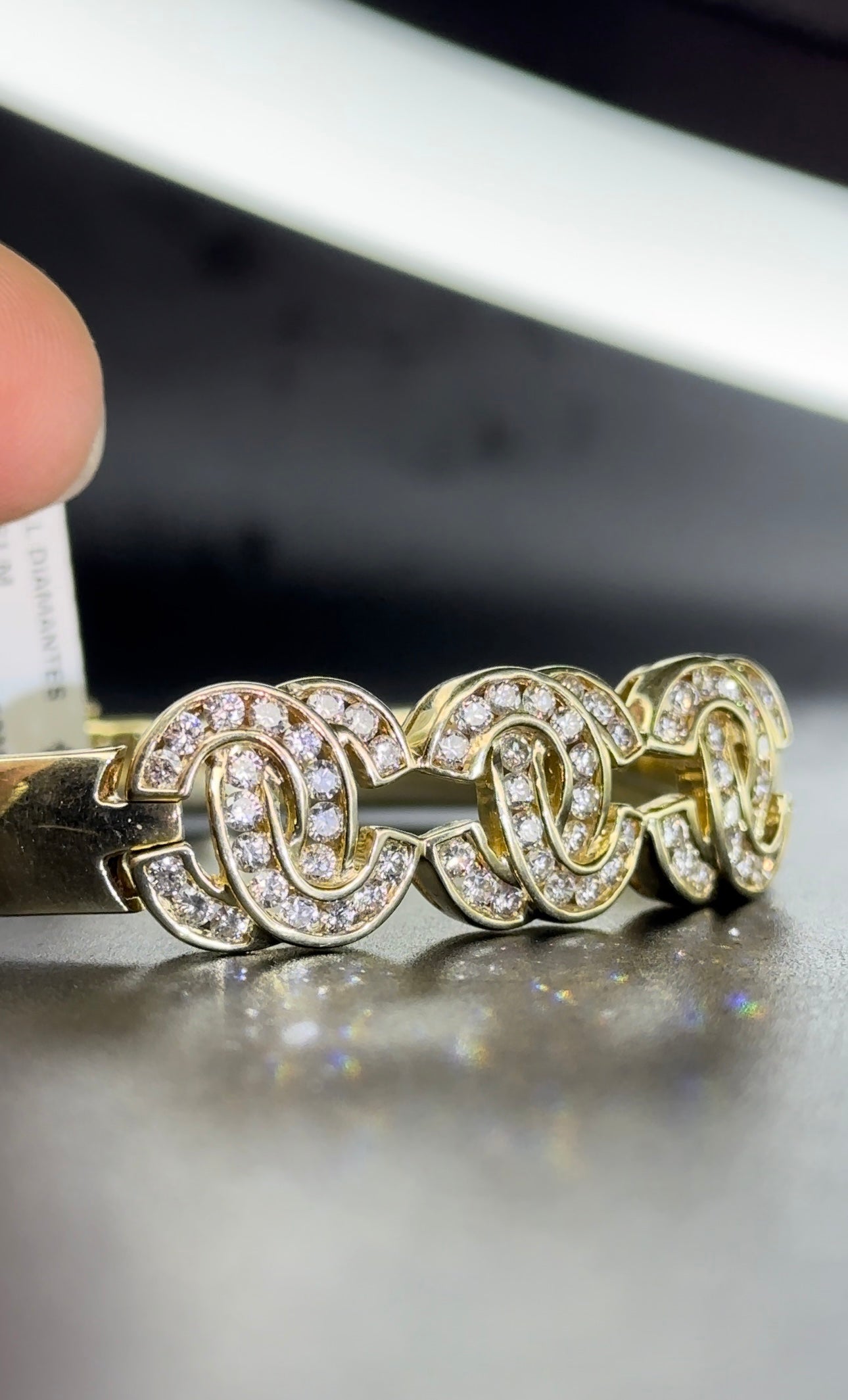 Brazalete channel diamantes