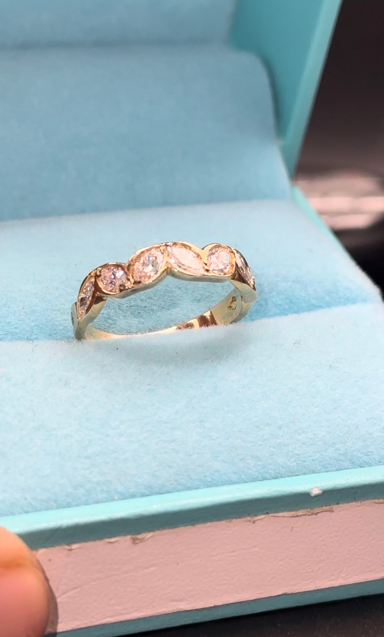 Anillo marquises