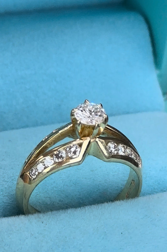 Anillo diamante grande natural