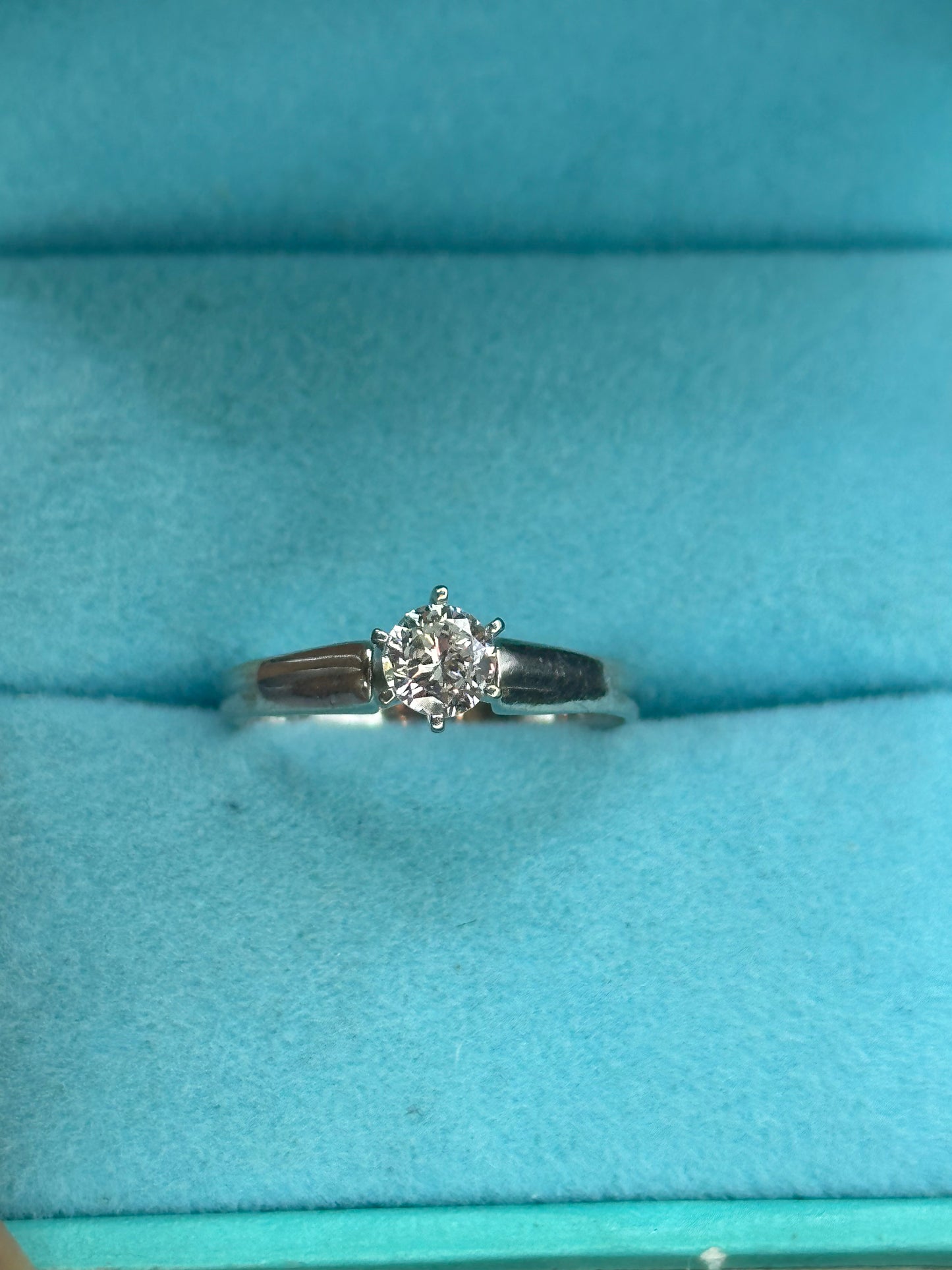 Anillo solitario .38 cts