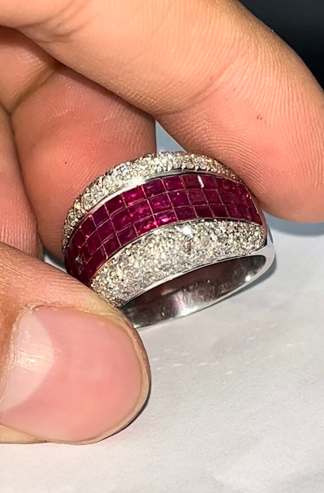 Anillo rubíes