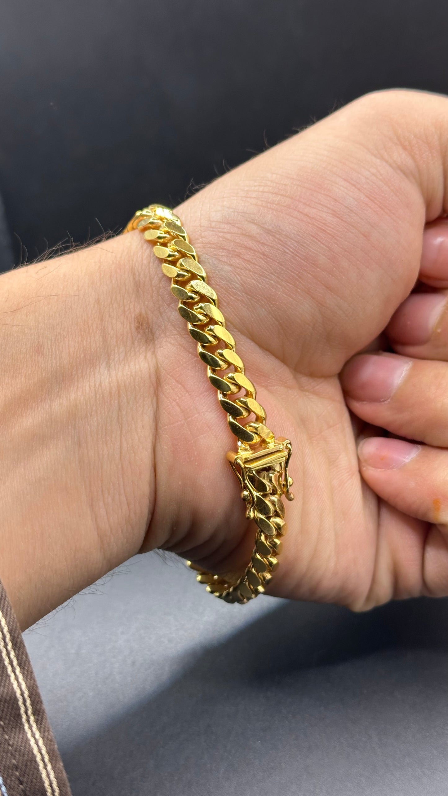 Pulsera cubana 26.7 gramos oro 14kts