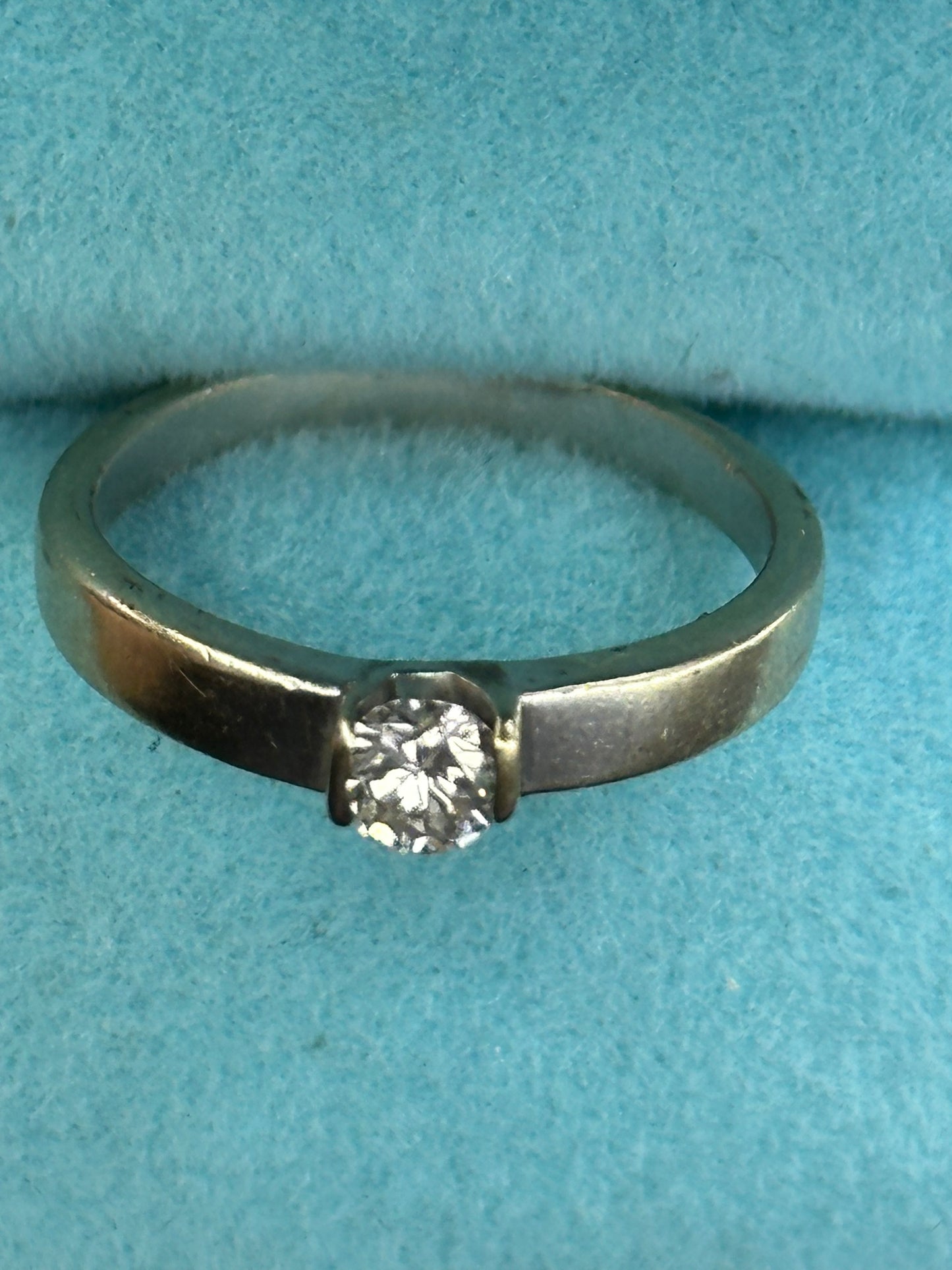 Anillo solitario .20 cts
