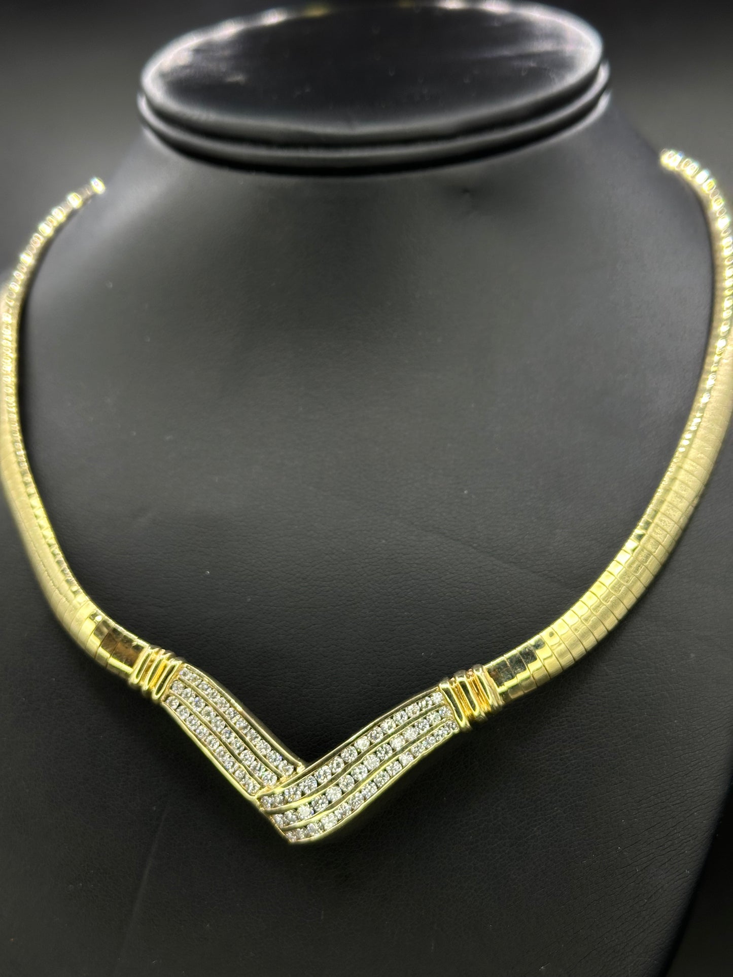 Gargantilla v diamantes