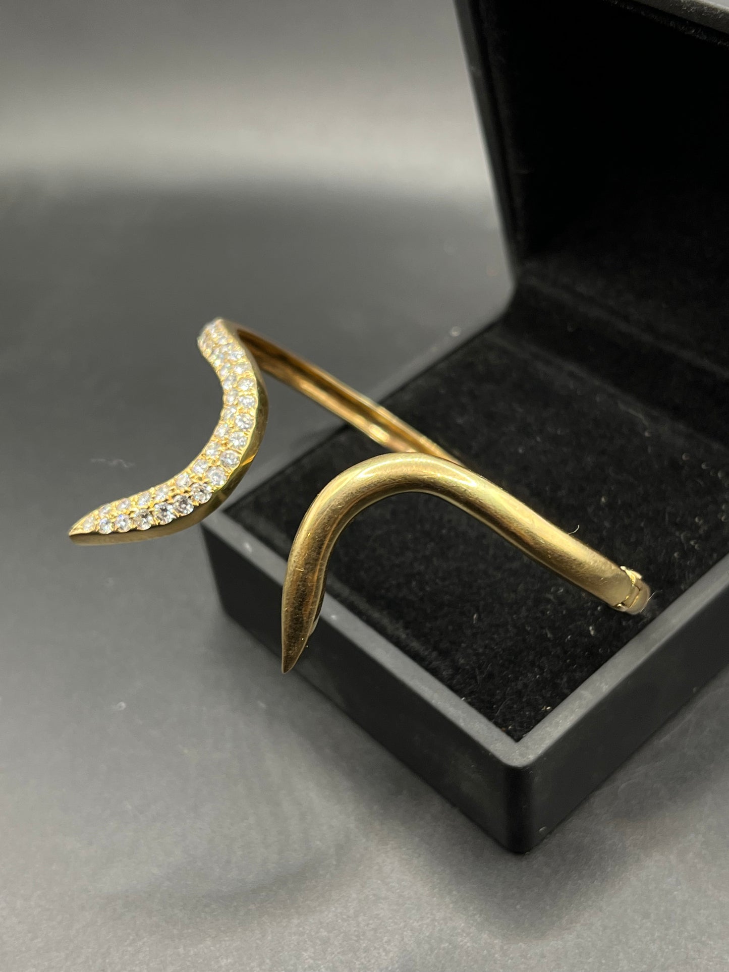 Pulsera diamantes finos