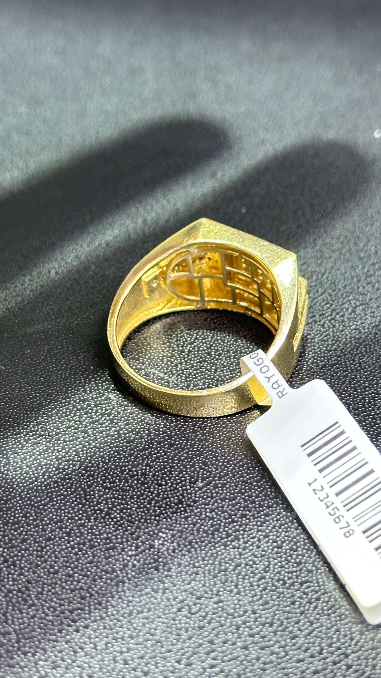 Anillo caballero 7.3 gr oro 10kts