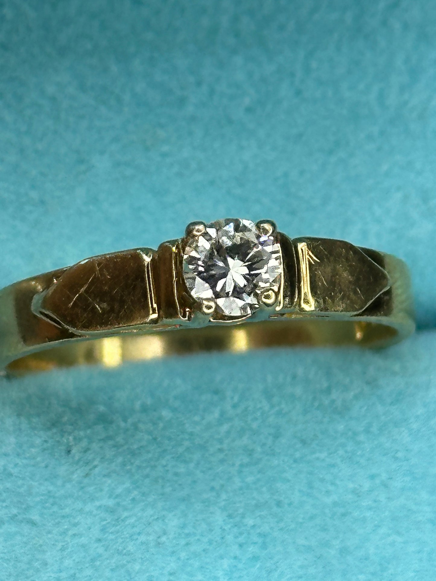 Anillo solitario .31 cts