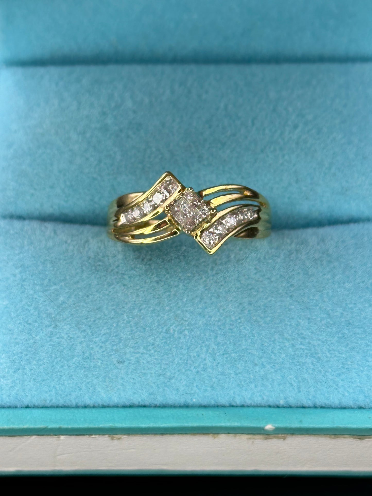 Anillo diseño especial princess