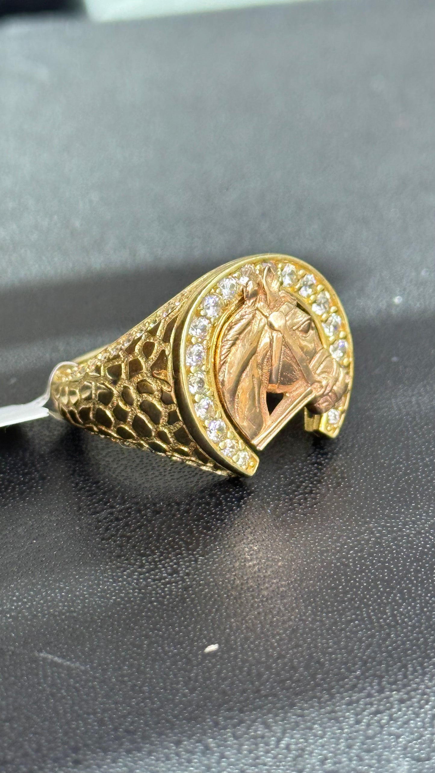Anillo caballero 5.3 gramos oro 10kts