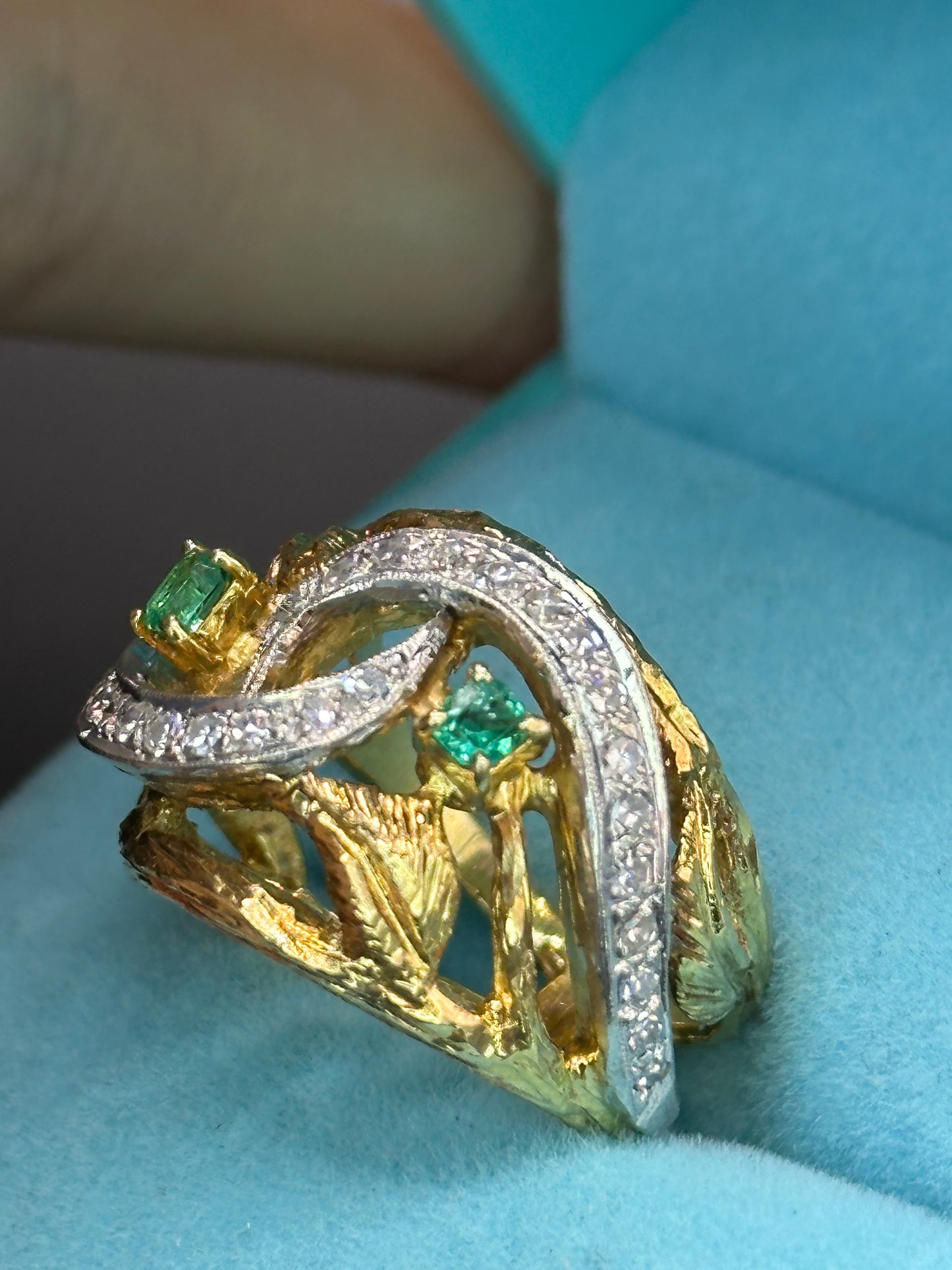 Anillo esmeraldas