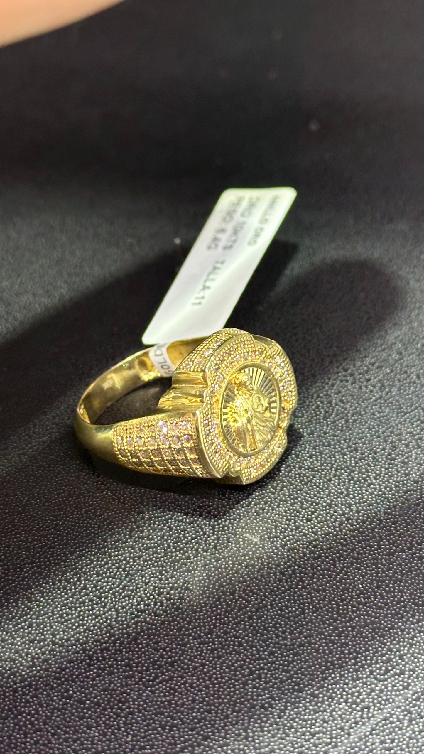Anillo caballero 6.4 gramos oro 10kts