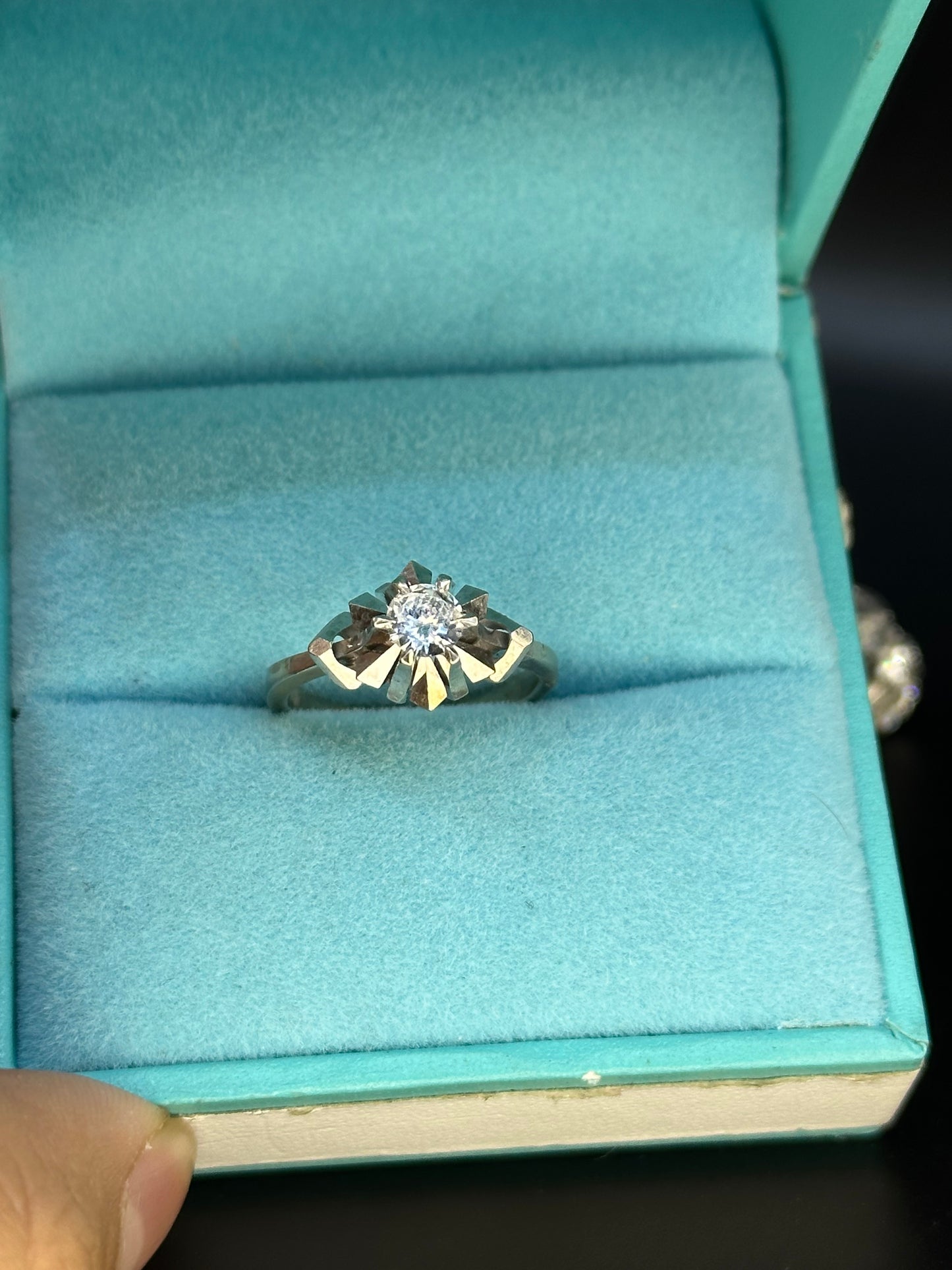 Anillo diseño flor