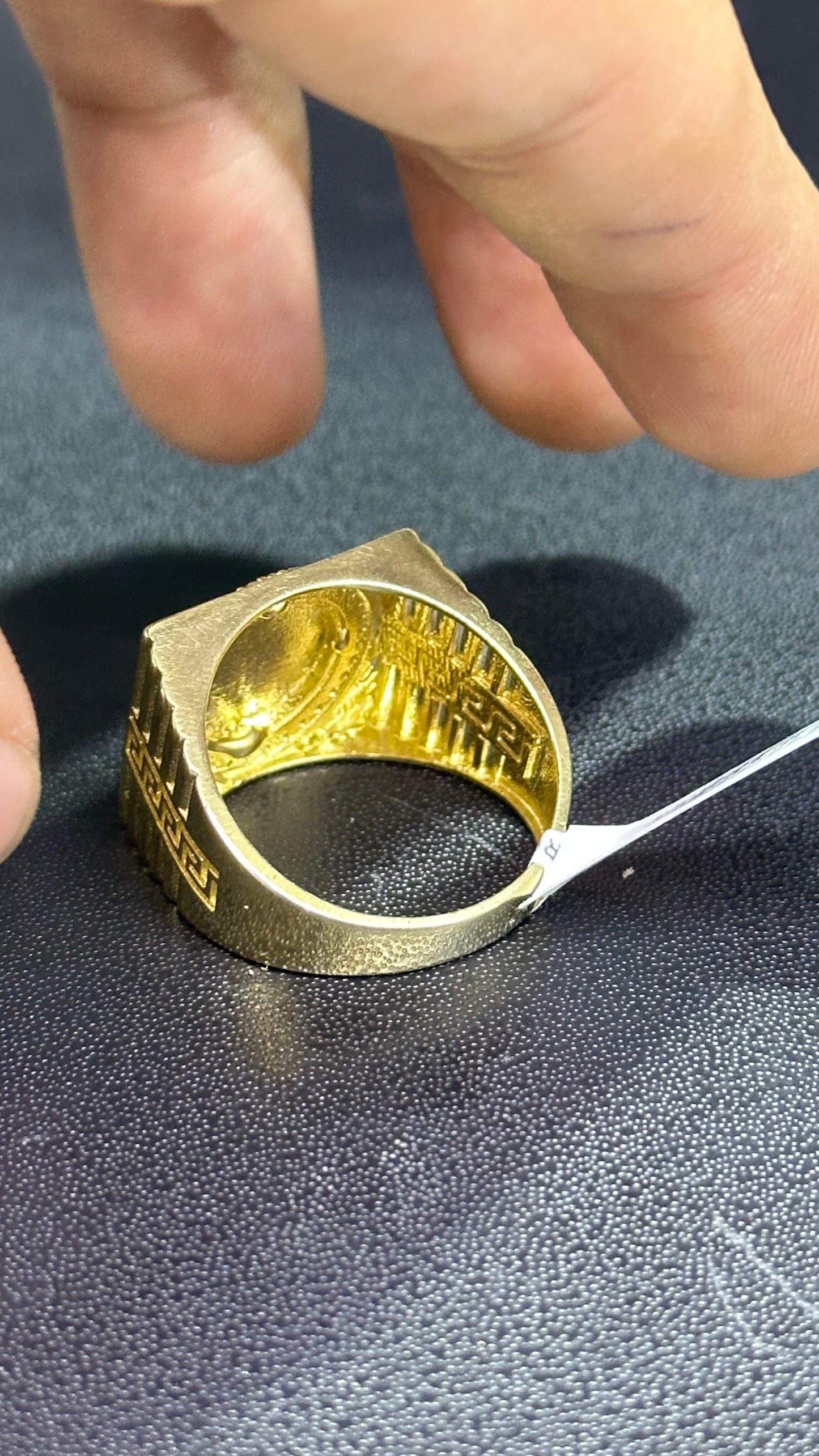 Anillo caballero 8.3 gr 10kts
