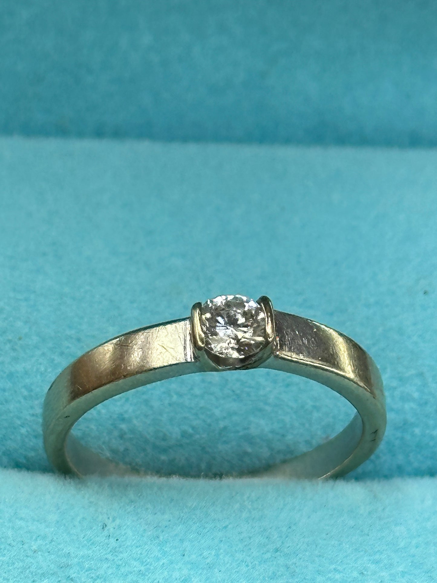 Anillo solitario .20 cts