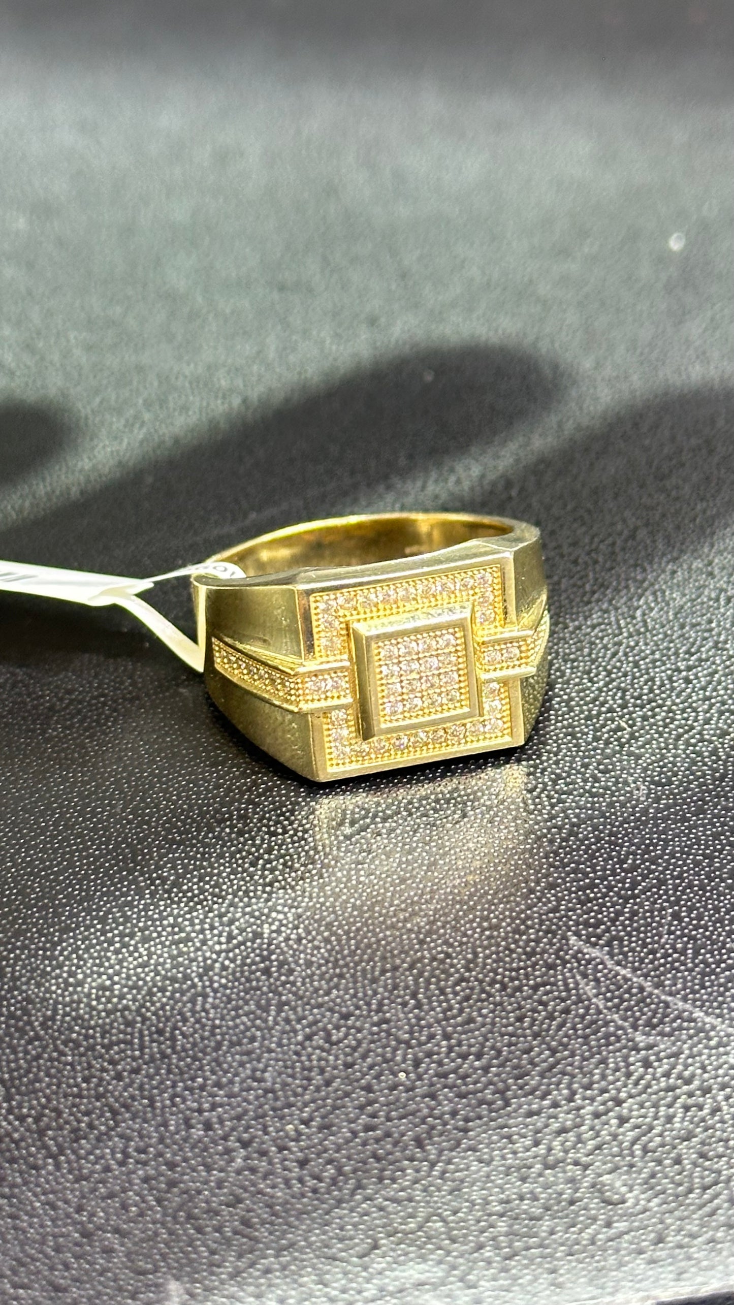 Anillo caballero 7.3 gr oro 10kts