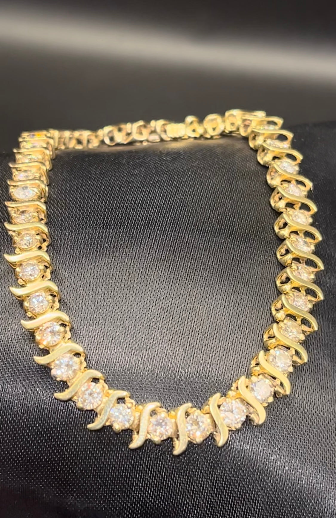 Pulsera riviera diamantes gran tamaño