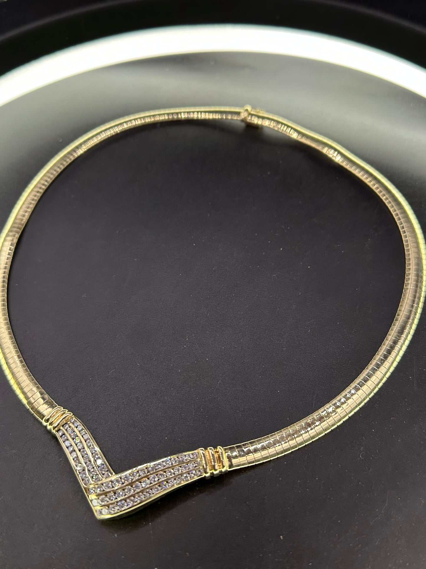 Gargantilla v diamantes