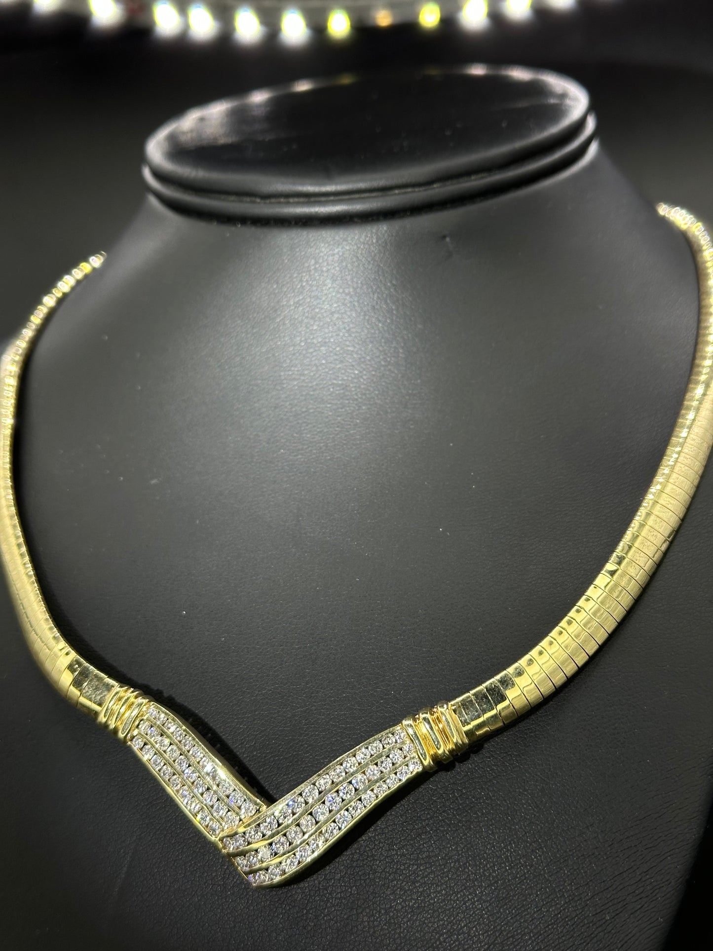 Gargantilla v diamantes