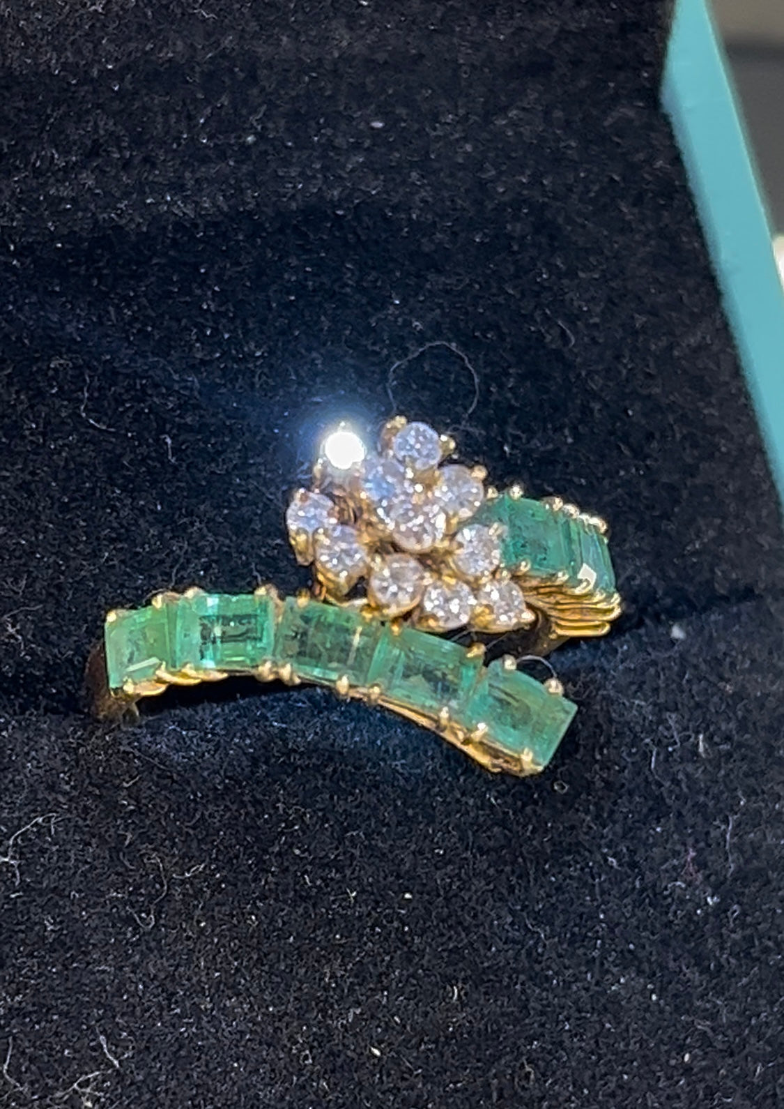 anillo dama esmeraldas