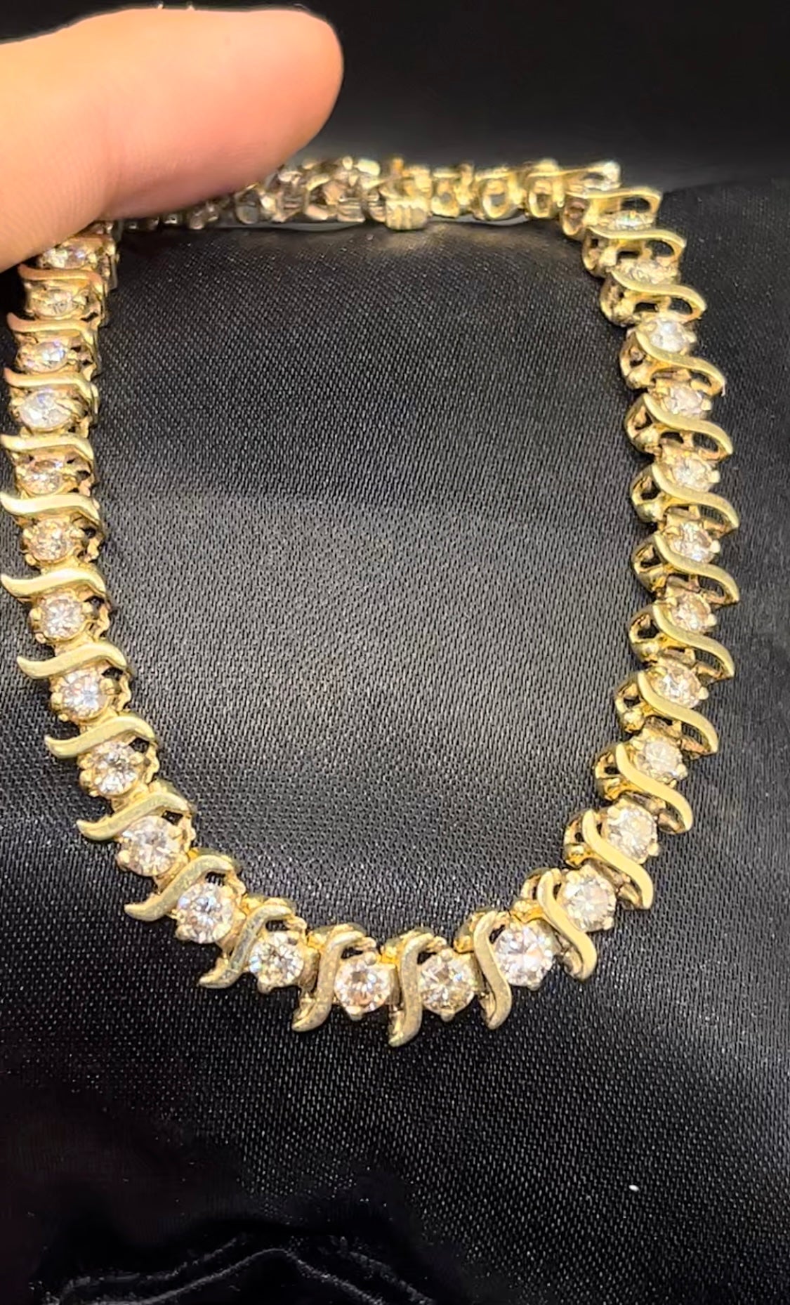Pulsera riviera diamantes gran tamaño