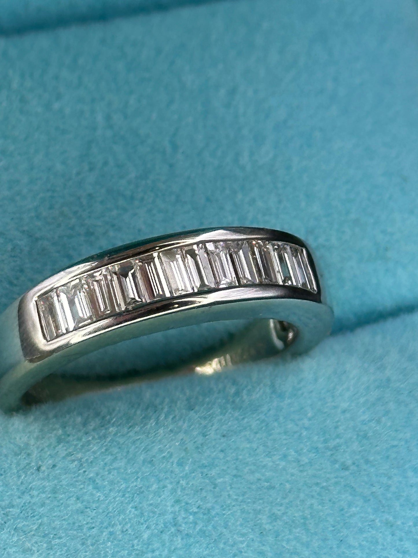 Anillo churumbela oro blanco