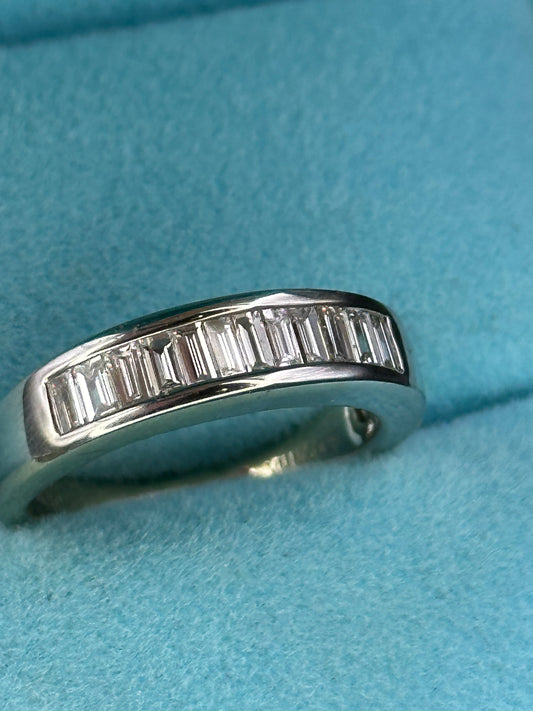Anillo churumbela oro blanco