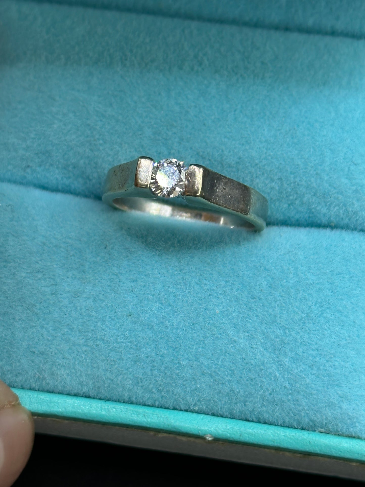 Anillo solitario .32 cts