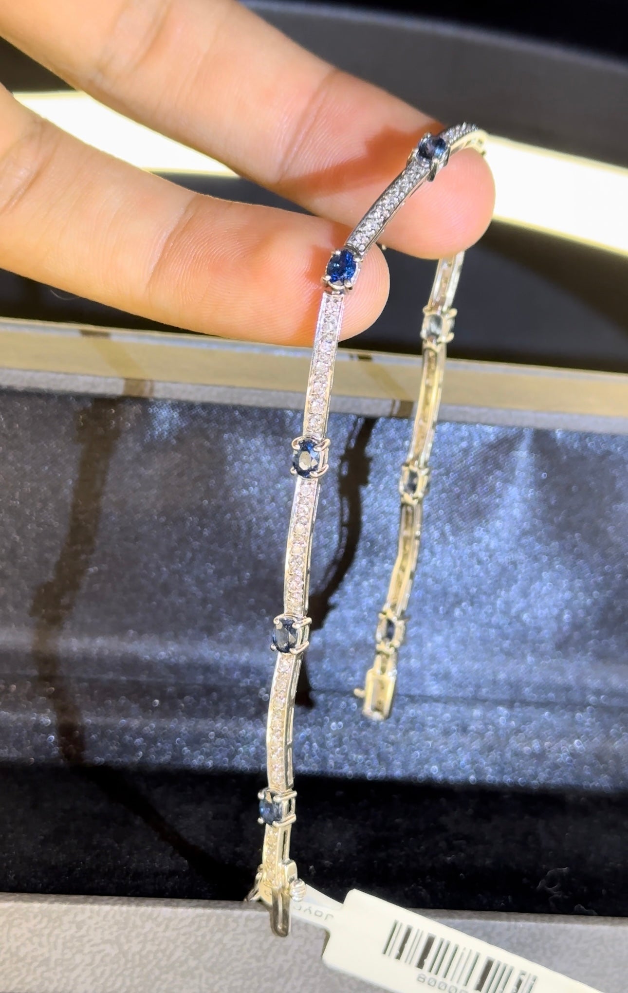 Pulsera diamantes y zafiros oro blanco