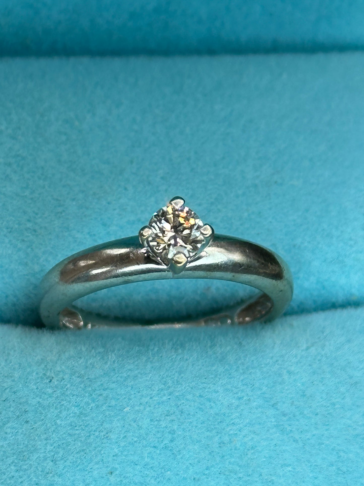 Anillo solitario .26 cts