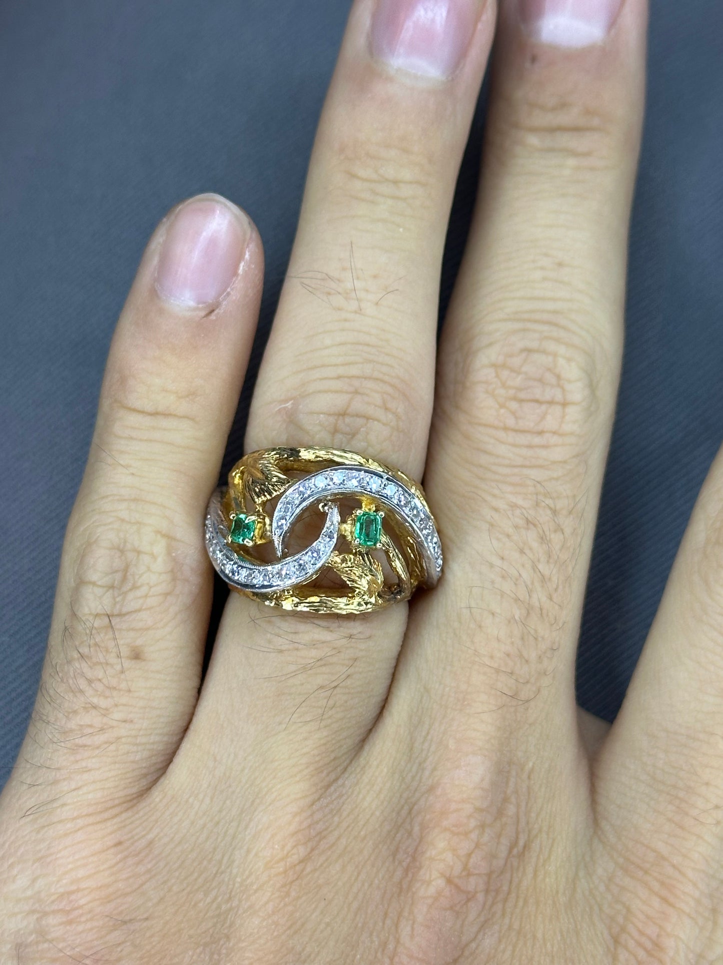 Anillo esmeraldas