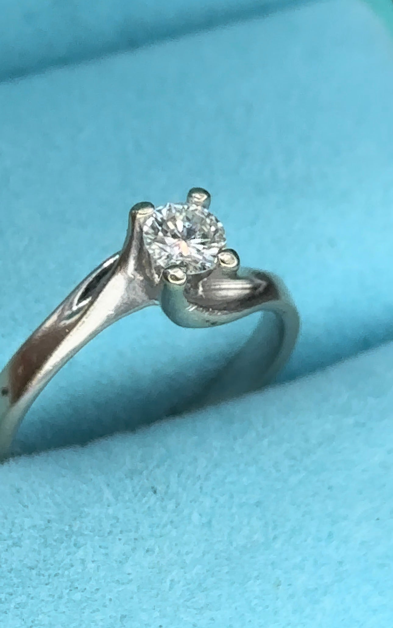Anillo solitario .33 cts
