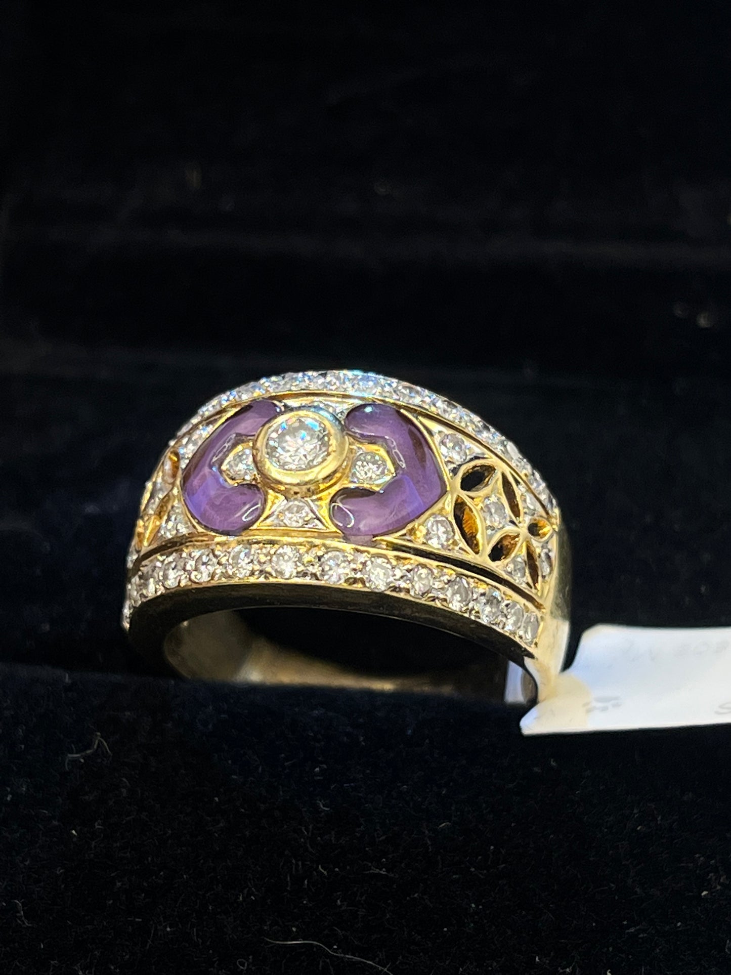 Anillo diseño especial antiguo