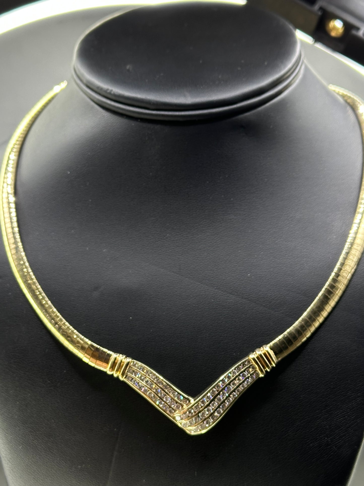 Gargantilla v diamantes