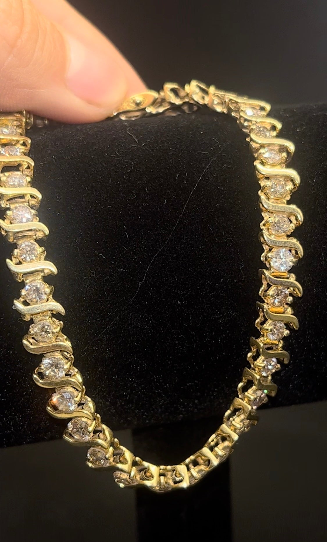 Pulsera riviera diamantes gran tamaño