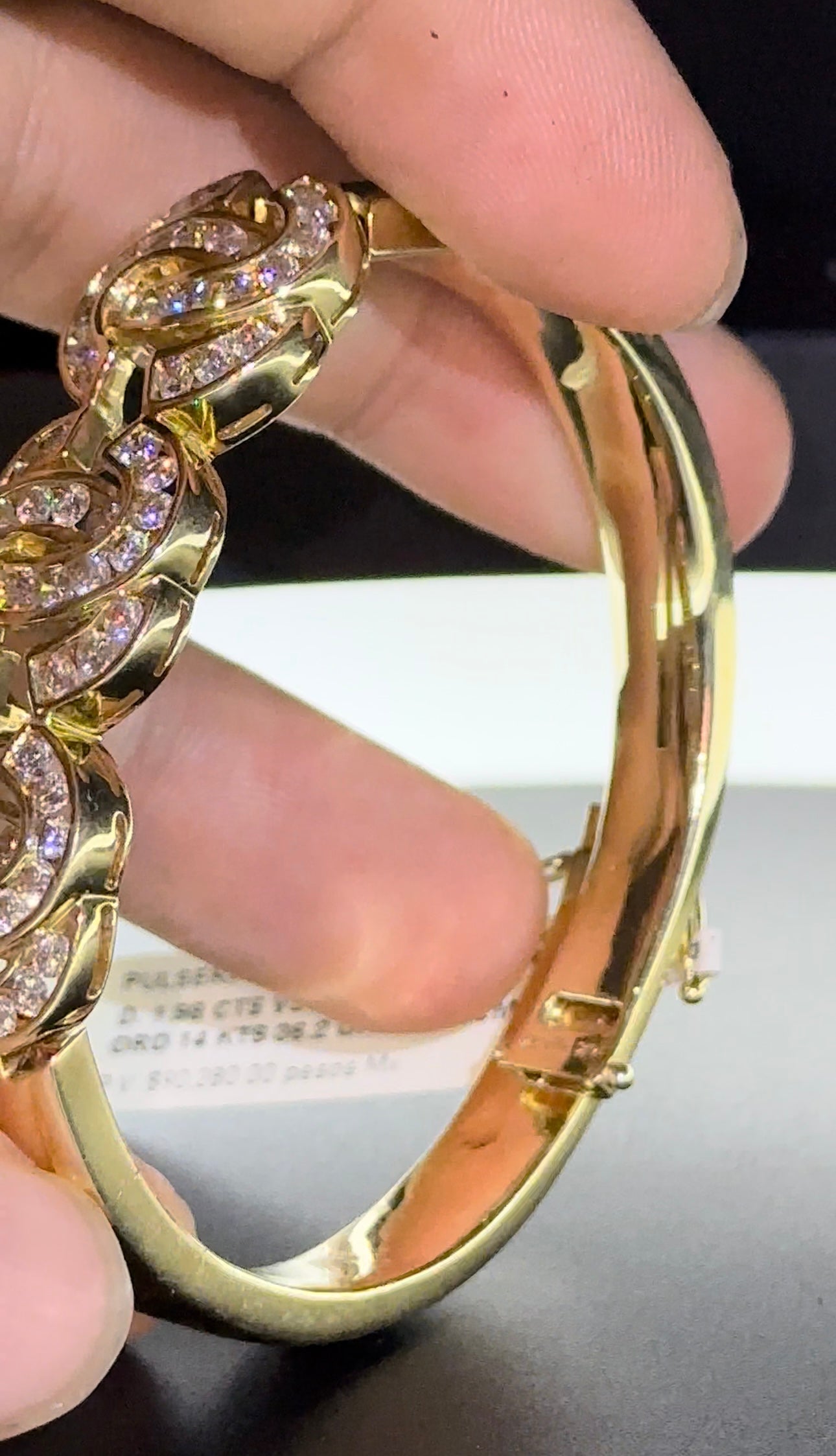 Brazalete channel diamantes