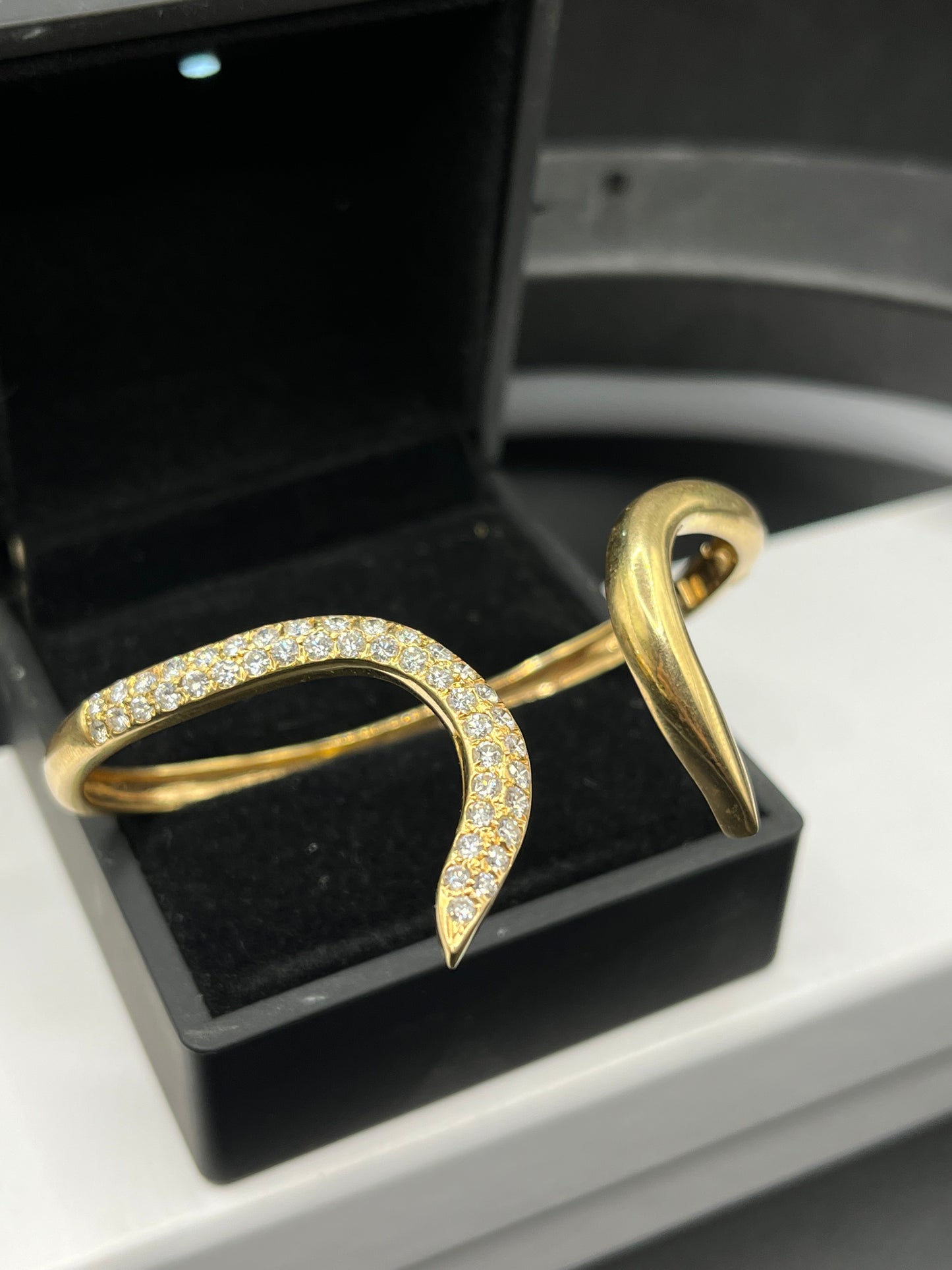 Pulsera diamantes finos