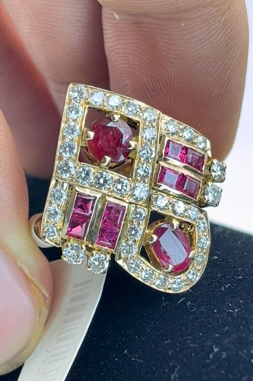 Anillo dama rubíes y diamantes