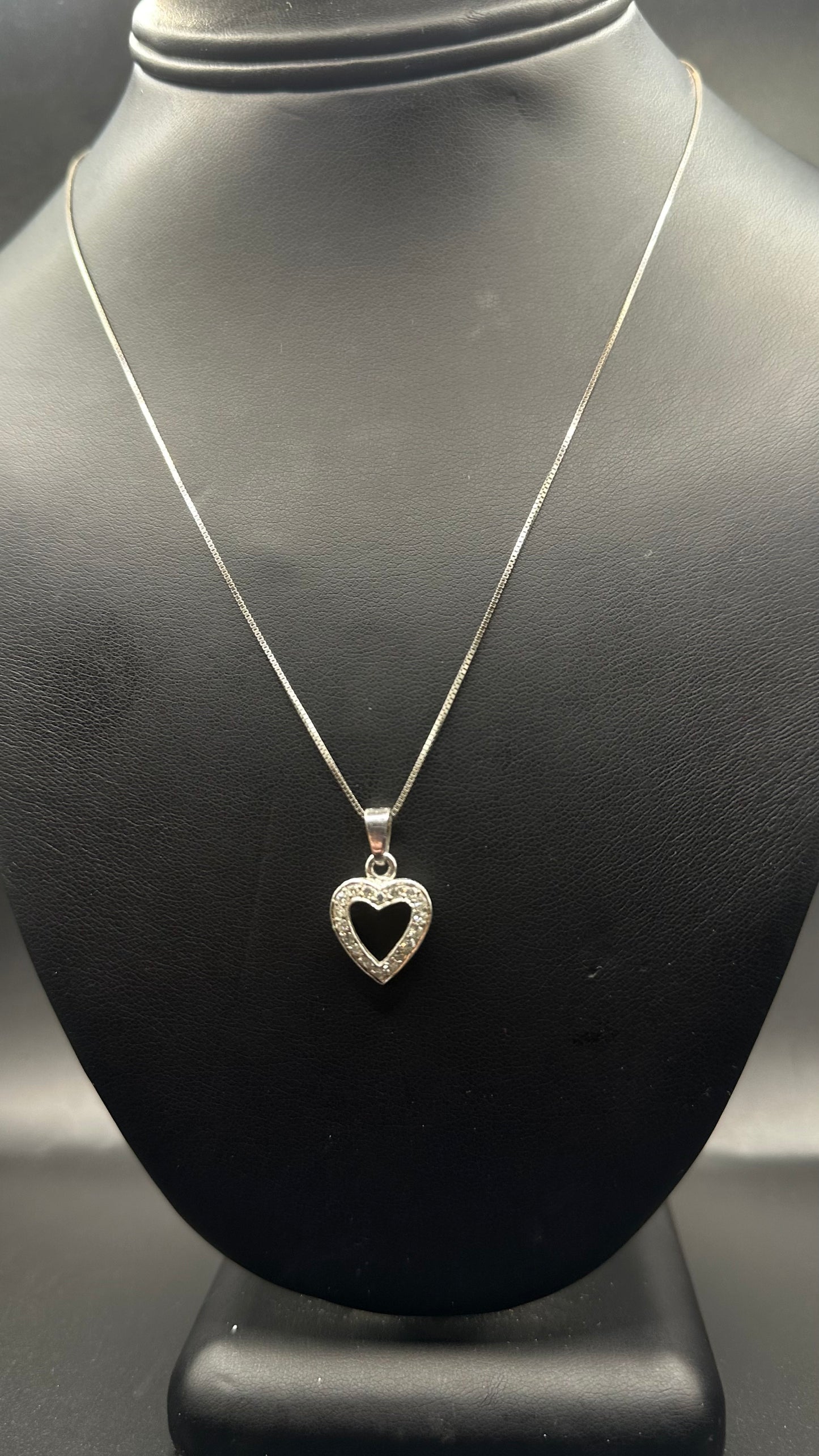 Dije corazón diamantes