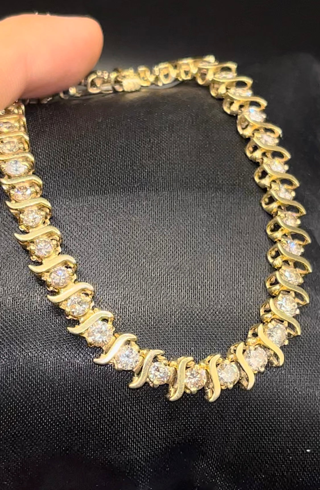 Pulsera riviera diamantes gran tamaño