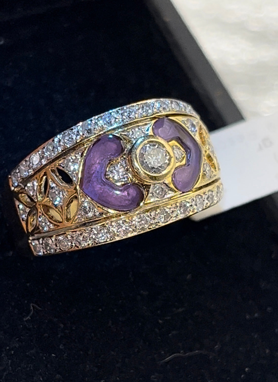 Anillo diseño especial antiguo