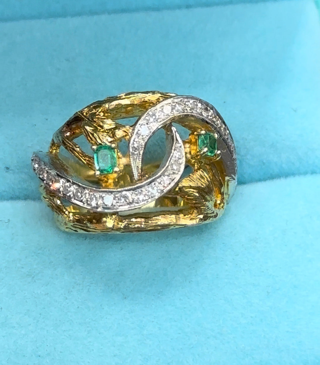 Anillo esmeraldas