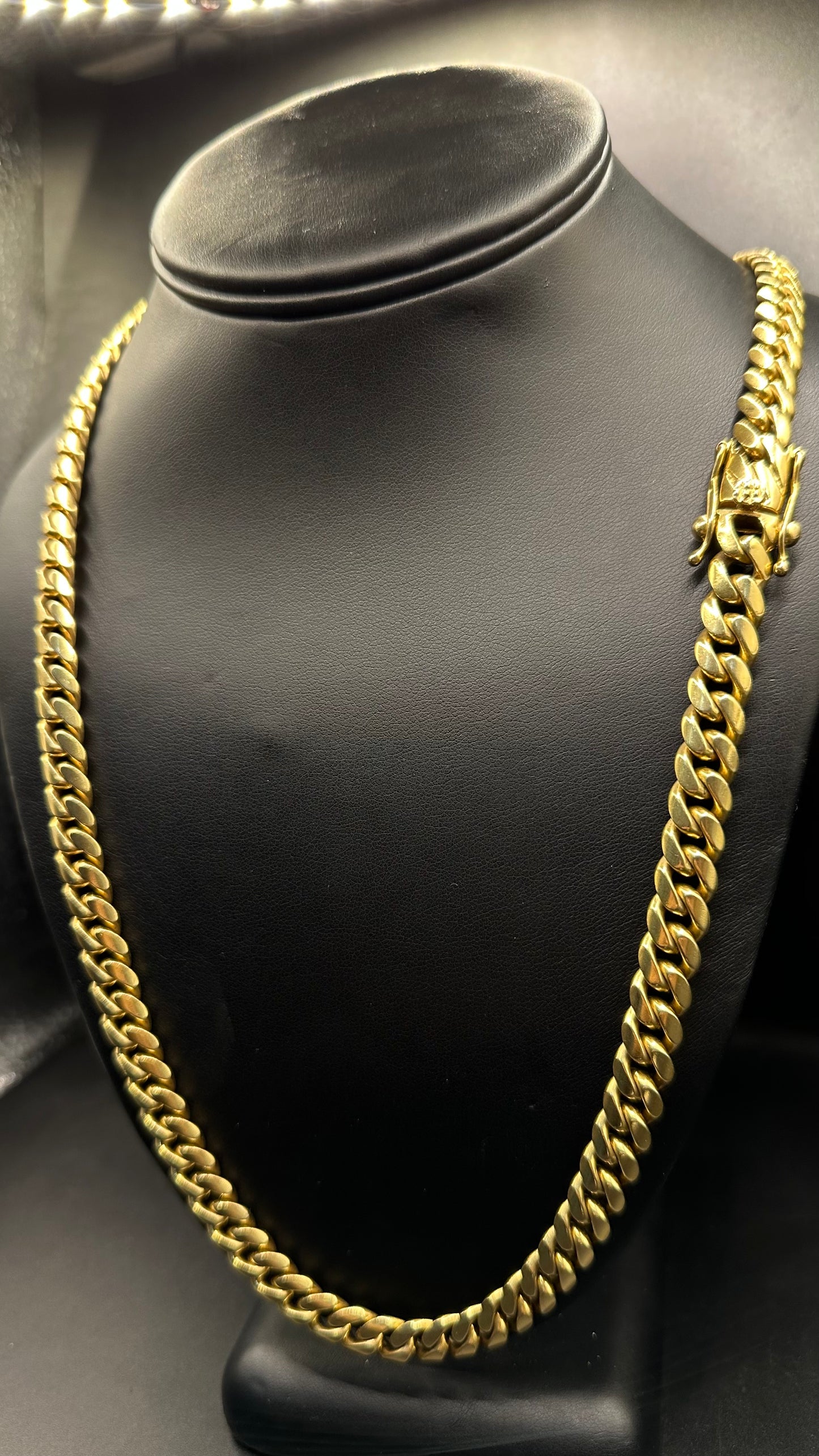 Cadena cubana 150.8 gr oro 14kts