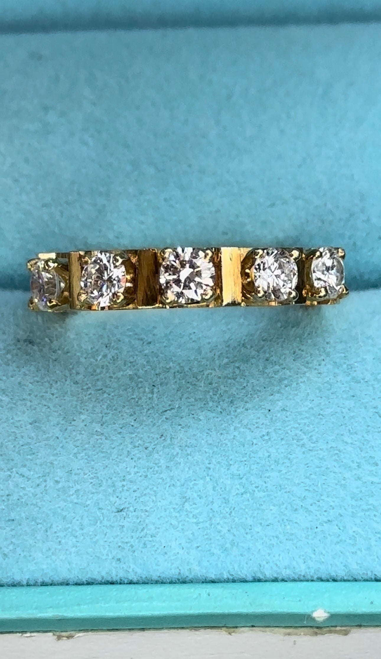 Anillo churumbela diamantes grandes