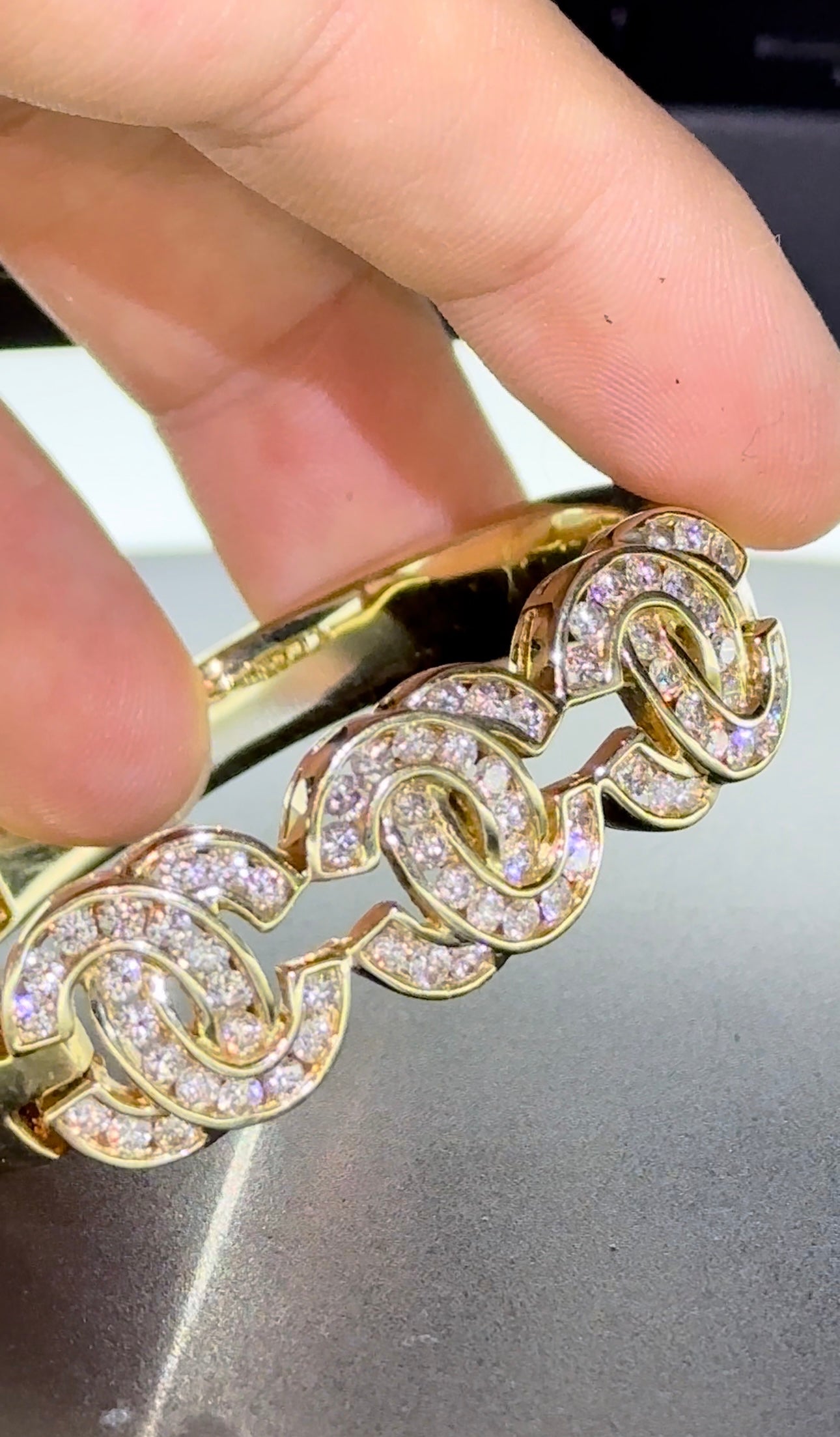 Brazalete channel diamantes