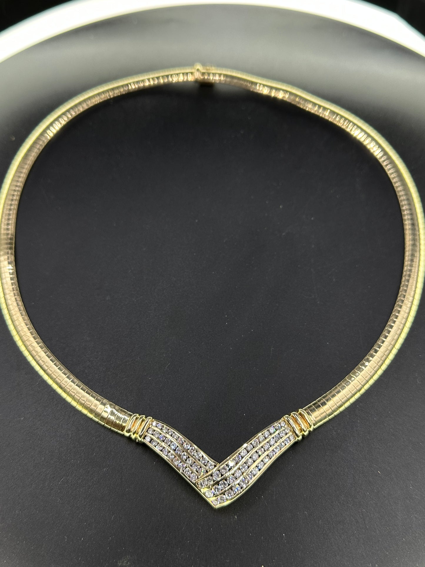 Gargantilla v diamantes