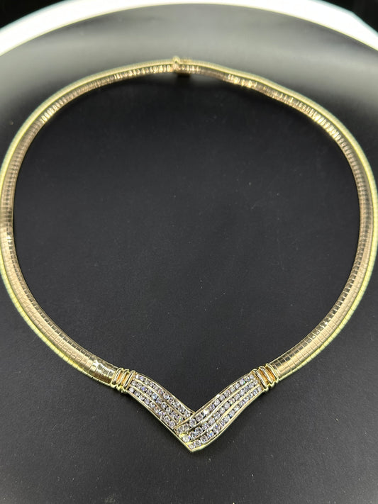 Gargantilla v diamantes