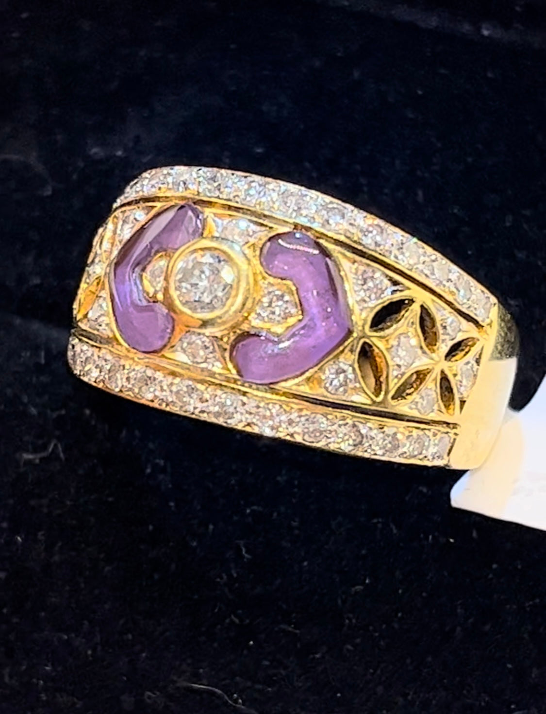 Anillo diseño especial antiguo